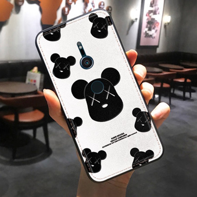 KAWS iPhone11/11 pro/11 pro max/se2ケース ジャケット型 皮革 全機種対応 Xperia 1 II/10 II/8/5/1ケース 猫柄 Galaxy S20+/s20ケース 激安