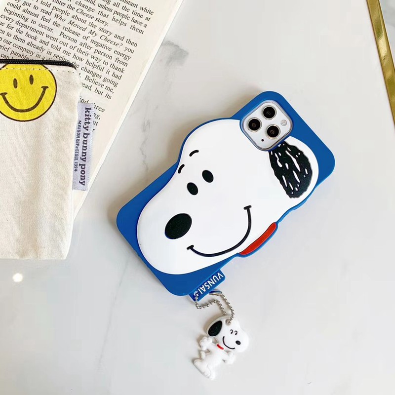 スヌーピー柄 iPhone11/11 pro/11 pro max/se2ケース ジャケット型  Snoopy ペンダント付き 激安 シリコンケース