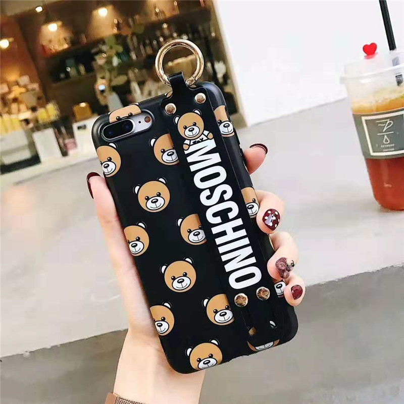 Moschinoモスキーノ ブランドiPhone12pro/12pro max/12mini/11/se2ケース 熊柄 スタンドリング ハンドバンド ジャケット型 かわいい 女性セレブ向け アイフォン12/11/x/xs/xr/8/7カバー