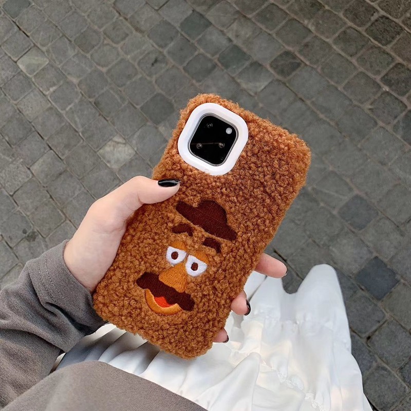 Disney/ディズニー iphone 12/12 pro/12 pro max/11/se2ケース ふわふわ Mr.ポテトヘッド ダンボ  トイ・ストーリー Lots-O'-Huggin' Bear