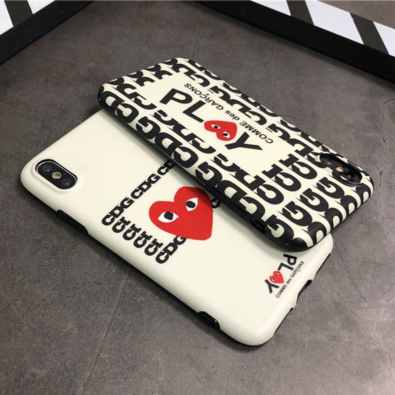 COMME des GARCONS ブランド iPhone 12/12 pro/12 mini/12 pro max/11/11 pro/11 pro max/seスマホケース cdg かわくぼ れい PLAY ハードプリント コムデギャルソン モノグラム