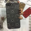 ヴェルサーチ ブランド Iphone12mini/12pro maxケース かわいい セレブ愛用 Versace 激安 モノグラム メデューサ柄 iPhone11/11pro/11pro Max/SE2ケース 安い アイフォンx/xs/xr/8/7/6カバー ファッション メンズ レディース