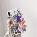 KAWS ブランド iphone 12/12 pro/11/11 pro/11 pro maxケース かわいい カウズ TPUカバー スーツケース galaxy s10/s9/s8/note10/note9ケース かっこいい  Huawei p30/p30 pro/p20/mate30 pro/mate20 proケース 耐衝撃 防塵 創意 学生 OPPO/MI/VIVOケース 人気 ユニーク アイフォン12 pro max/12 mini/x/xs/xr/8/7/6カバー プレゼント 取り出し易い 