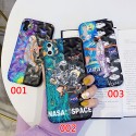 KAWS NASA 共同ブランド iphone 12/12 pro max/12 mini/11/11 pro/11 pro max/se2ケース ジャケット型 個性漫画 カウズ 宇宙飛行士 インスタ風 お洒落 シリコン ハードケース 滑り止め アイフォン12 pro/12 max/x/xs/xr/8/7カバー 大人気 おしゃれ メンズ レディーズ