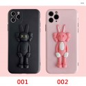 KAWS Original Fake iphone 12/12 pro/12 mini/12 pro max/11/11 pro/11 pro max/se2ケース お洒落 立体柄 カウズ セレブ愛用 耐衝撃 アイフォンx/xs/xr/8/7/6カバー ファッション レディース