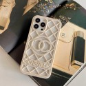 Chanel アイフォン14/14pro maxスマホケース 中空デザイン シャネル iPhone14max/13proケース ブランド 創意 iphone13pro max/13ケース 通気性抜群 IPHONE12proケース ココマーク アップル11PRO/11カバー  滑り止め レディース