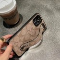 ブランド Coach アイフォン14/14PRO/14plus/14pro maxケース 革ベルト付き コーチIPhone13pro max/13mini/13ケース スタンド機能 レンズ保護 耐衝撃 IPHONE12mini/12pro max/11proケース 定番CC柄 ファッション 男女兼用