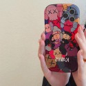 ブランド kaws アップル13Pro max/14携帯カバー 人気 プリント柄 カウズ iphone 13Proケース 鮮やか アイフォン12pro maxカバー 耐衝撃 iphone11 pro max/11ケース 流行り 軽量 ファッション