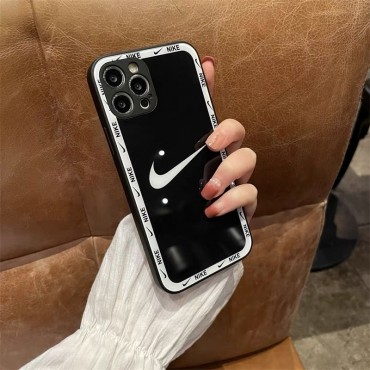 NikeブランドIPhone 13/13 pro/13 pro maxケース 強化ガラス 潮流 ナイキ iphone12 pro/12 pro max/12カバー保護 レンズカバー 耐衝撃 アイフォン se2/11/11 pro/11 pro maxケース シンプル 高級感 レディース お洒落 メンズ