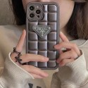 ブランド PRADA アイフォン14/14pro maxスマホケース 存在感外観 プラダ iphone14pro/14plusケース 個性デザイン iPhone13pro max/13スマホカバー 三角ロゴ付き 高級感 iphone 13pro/12Promax/11ケース 衝撃吸収 ペア揃い メンズ レディース