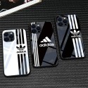 スポーツ ブランド adidas アイフォン13pro max/13proケース 強化ガラス 耐衝撃 アディダス IPHONE13mini/13カバー 人気柄 ストライプ クローバー iPhone12pro/12pro max/12ケース 個性 ファッション 入れ安い iphone11pro max/11pro/11携帯カバーおすあれ  持てる メンズ レディース