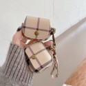 ブランド Burberry エアーポッズ 3 保護ケース バーバリーパロディー AirPods Proレザーケース 手作り ファッション  AirPods 2/1充電ケース 同色のハンドストラップ 紛失防止 携帯便利 メンズ レディース