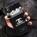 ペア揃い Chanel シャネルiPhone13proケースブランド 創意デザイン 煙草柄 iphone13/13pro maxカバー レンズ保護 ココマーク アイフォン12pro/12pro max/12miniソフトケース 耐衝撃 かわいい iPhone11pro/11pro max/11カバー 男女通用 ファッション 大人気