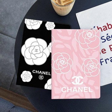 ペア揃い シャネル 可愛い ツバキ柄 IPad 2021世代ケースブランド 高品質 色落ちしない chanel アイパッドプロ12.9/11インチ（2021/2020/2018）世代カバー 新作 おしゃれ 耐衝撃 ブランド iPad mini6/5/4ケース スタンド可 ipad air 4/3/2カバー 全面保護 キズ防止 