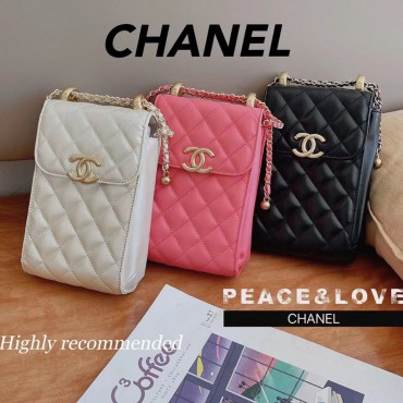 CHANEL ブランド IPHONE 14plus/14pro max/13mini/12pro/11スマホカバー 斜め掛けるバッグ型 シャネル Galaxy s22+/s22ultra/s21/note20u/A53/A73レザーケース菱格 耐久性 Xperia 5iii/1iv/10iv/ace iiiケース レディース AQUOS R5G/ zero 5G basicカバー ファッション 激安 全モデル対応