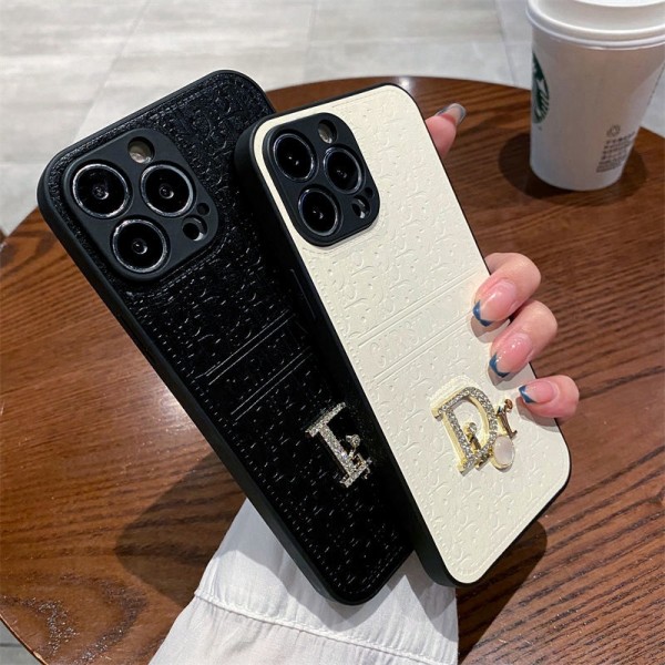 DIOR 立体ロゴ iphone14pro/13pro maxケース ブランド  輝きダイヤモンド ディオールiphone13proカバー 柔らかい素材 アイフォン12pro max/12ケース 落下保護 IPHONE11pro/11Pro maxケース 高級感 エンボス柄 滑り止め レディース 男性