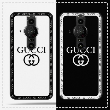 Gucci ギャラクシーS22/S22+/S22ultra/S21/NOTE20u/A53スマホケース 黒白 シンプル 上品 ブランド グッチ iPhone14plus/13pro max/13pro/12mini/11カバー 高級レザー 耐衝撃 XPERIA PRO-I/5iii/ace iv/10 IV/1 IV/5 IV 2022ケース 軽量 スリム 放熱性よい 男女兼用