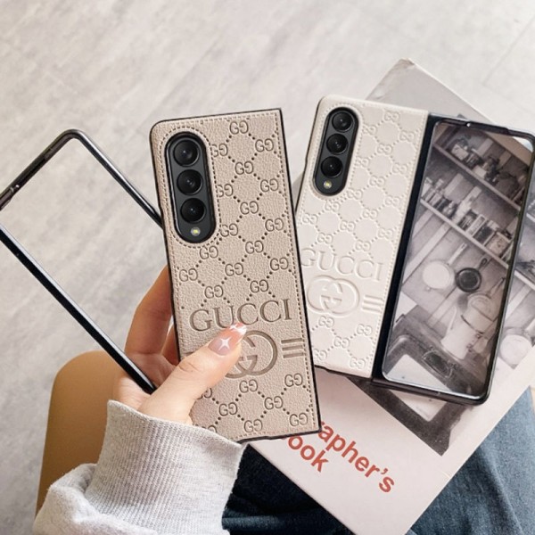 Gucci ブランド ギャラクシーZ FLIP3スマホカバー シンプル 贅沢 グッチ Galaxy zfold3 革ケース 耐久性 男女兼用 samsung zfold2/zflipカバー 軽量 オシャレ 激安 エンボス柄