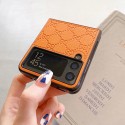 Gucci ブランド ギャラクシーZ FLIP3スマホカバー シンプル 贅沢 グッチ Galaxy zfold3 革ケース 耐久性 男女兼用 samsung zfold2/zflipカバー 軽量 オシャレ 激安 エンボス柄