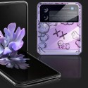 人気ブランドカウズ 透明 GALAXY Z Flip3ケース 折り畳み式 華やか おしゃれ kaws ギャラクシーゼットフリップ3クリアカバー 個性熊柄 ファッション 耐衝撃 Samsung z flip3透明ケース かわいい 高品質 メンズ レディース