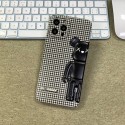 潮流 ブランド iPhone13pro/13pro max/13ケース ベアブリック 個性 浮き彫りの熊柄 ファッション感  bear brick アイフォン12pro/12pro max/12フルカバー レンズ保護 ソフト 耐衝撃 iphone11pro max/11ソフトケース 人気 千烏格の地 メンズ レディース