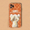 カウズiphone13/ iphone 12/12 proケース ブランド モノグラム kaws アイフォン12 pro max/12 mini ケース オシャレ 人形柄 TPU製 アイフォン11/11pro/11 pro max/se2ケース ソフト耐衝撃 かわいい iphone xr/xs/x/xs max ケース男女 ファッション 人気