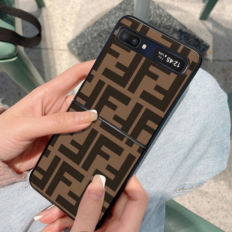 fendi ブランド Galaxy zflip 3 5Gケース 軽量 スリム