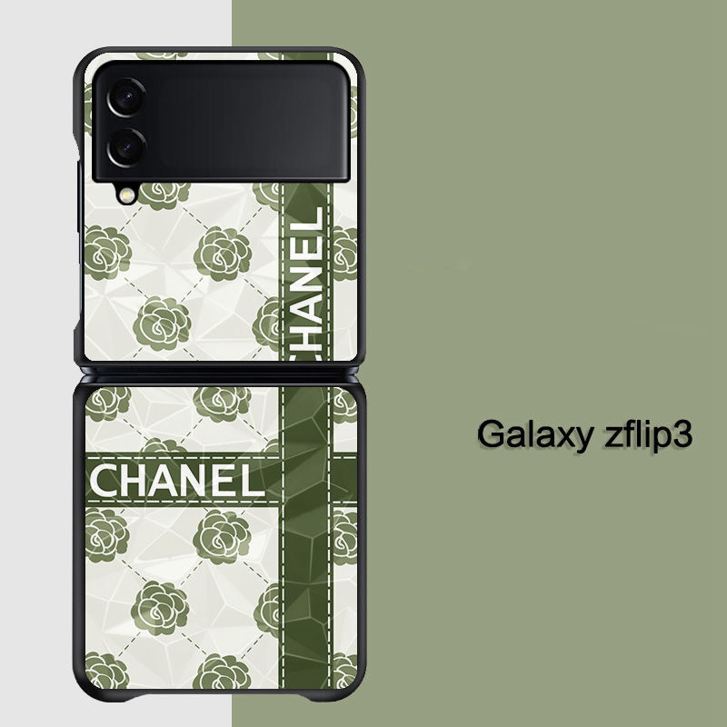 Chanel ブランド GALAXY  Z FLIP3スマホカバー