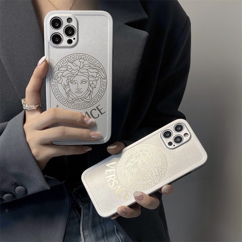 ハイブランド Versace アイフォン13pro max/13pro/13スマホケース 高級感 メッキ加工 